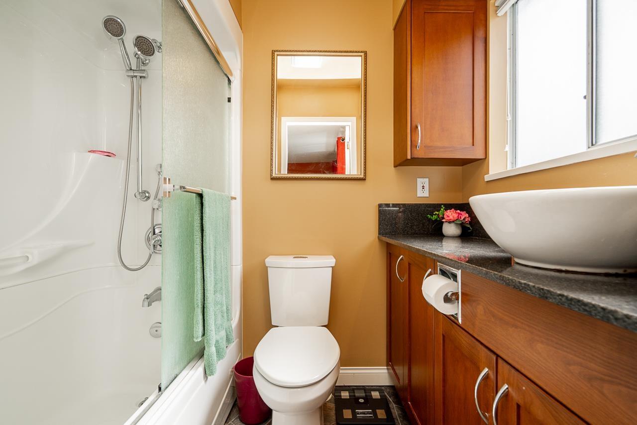 18320 59a Avenue, Surrey, British Columbia  V3S 5Y1 - Photo 18 - R3113132