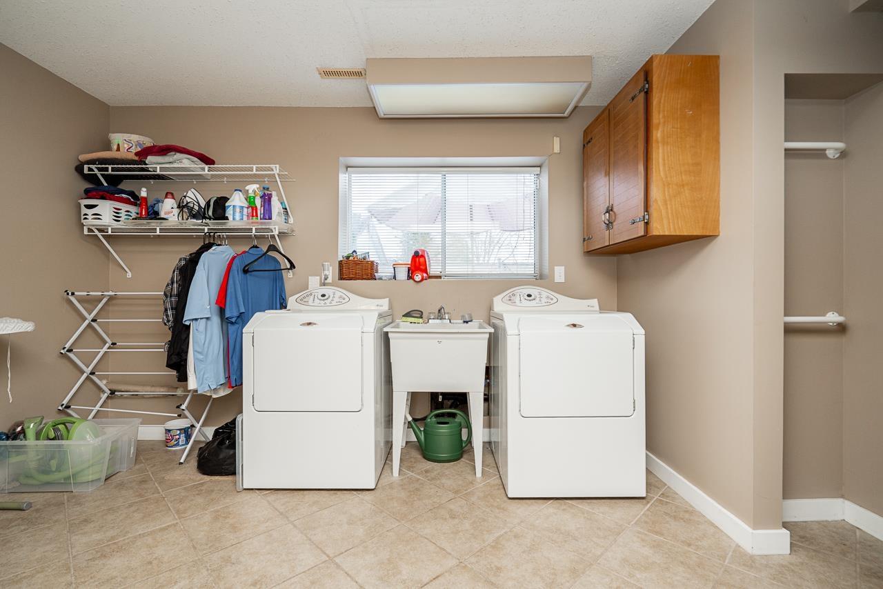 18320 59a Avenue, Surrey, British Columbia  V3S 5Y1 - Photo 29 - R3113132