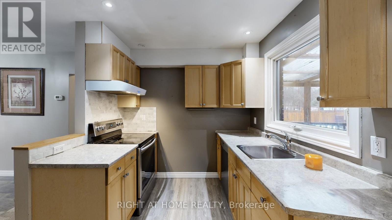 301 Garner Road E, Hamilton, Ontario  L9G 3K9 - Photo 12 - X13020994