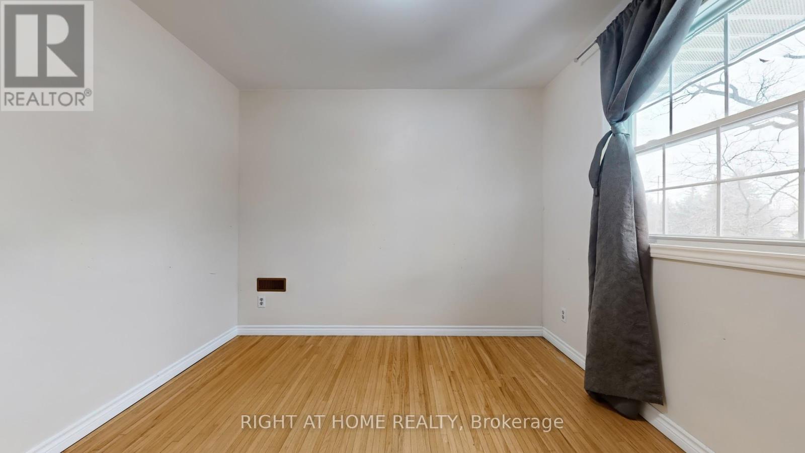 301 Garner Road E, Hamilton, Ontario  L9G 3K9 - Photo 31 - X13020994