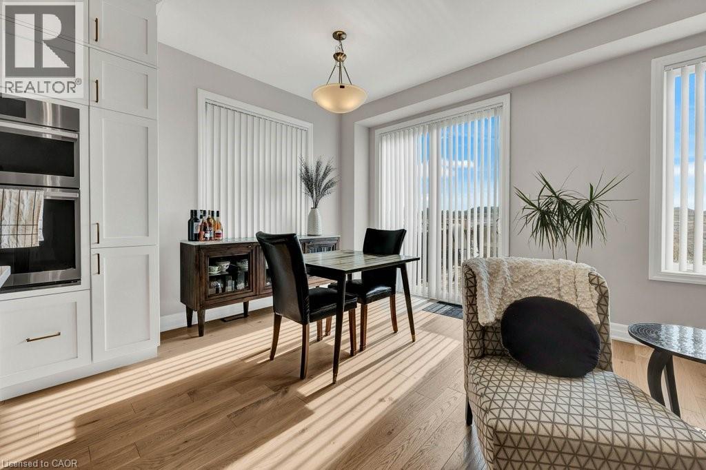 124 Forestwalk Street, Kitchener, Ontario  N2R 0S9 - Photo 10 - 40821417