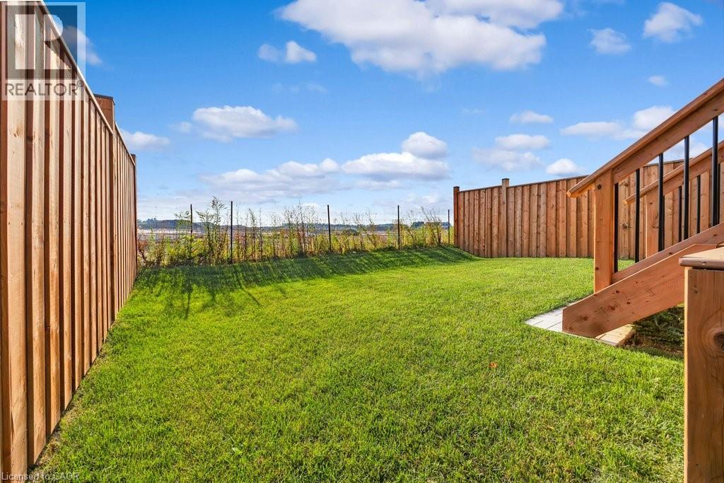 124 Forestwalk Street, Kitchener, Ontario  N2R 0S9 - Photo 24 - 40821417