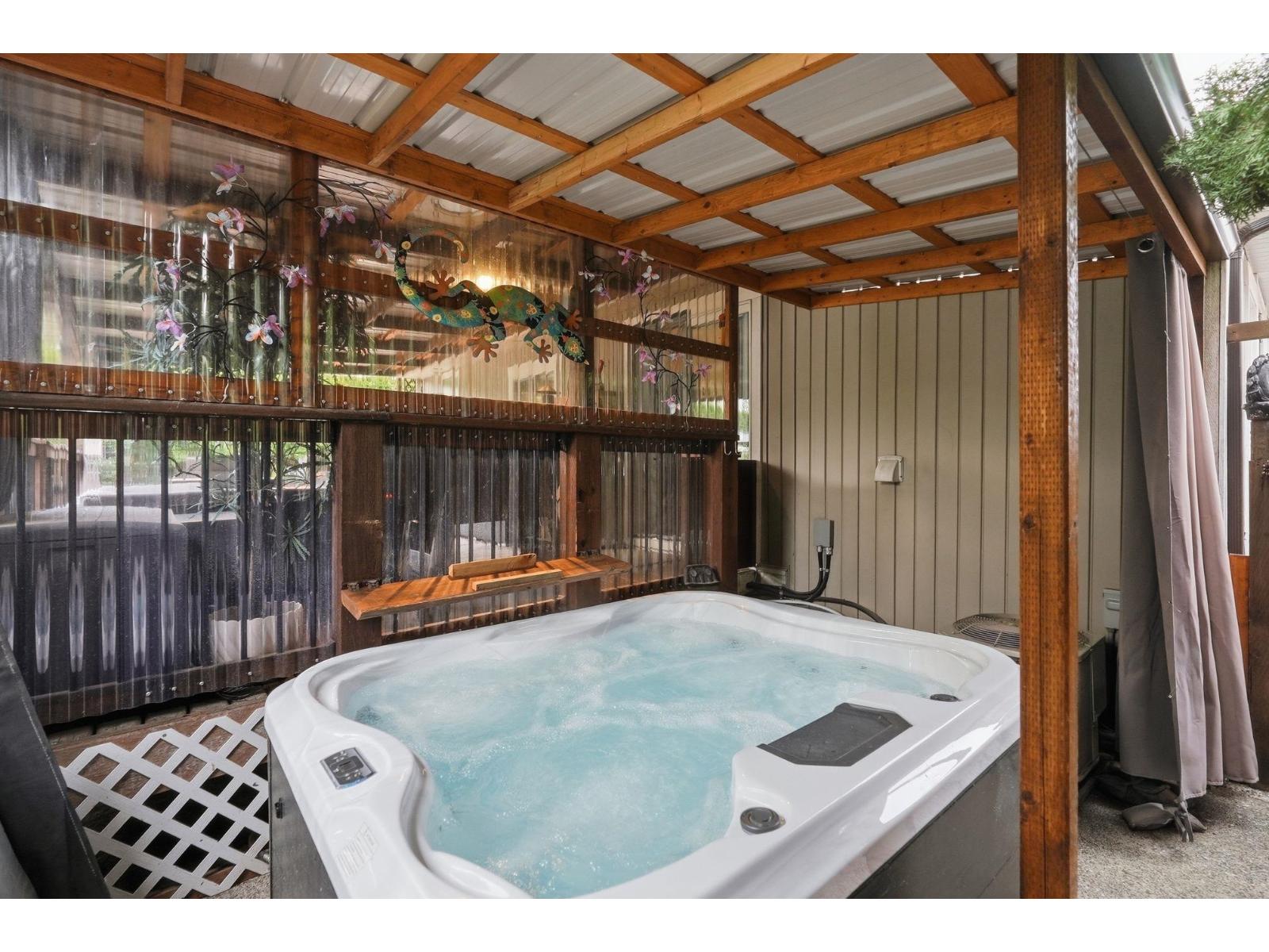 5565 Webster Road, Sardis South, Chilliwack, British Columbia  V2R 4P6 - Photo 28 - R3112580