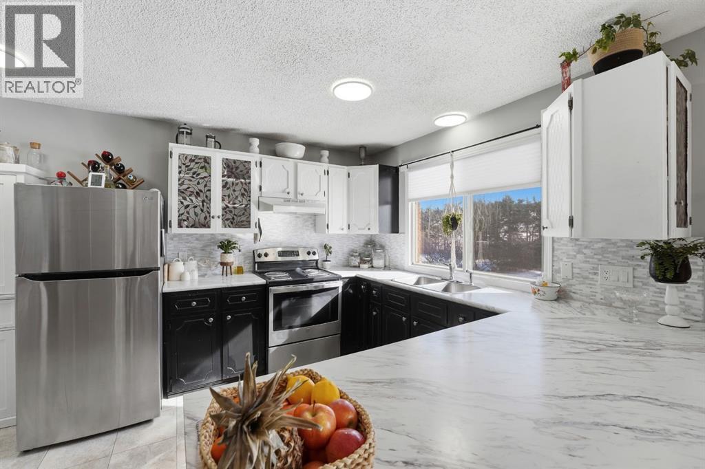 51026 Highway 587, Rural Clearwater County, Alberta  T0M 1C0 - Photo 3 - A2293207