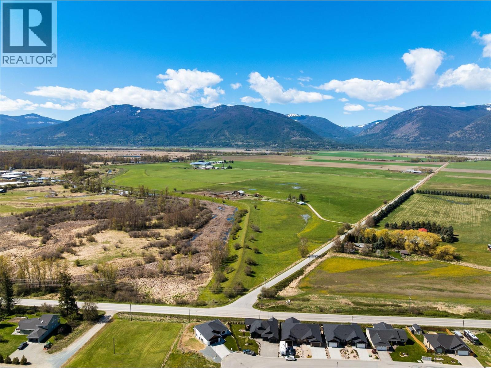 305 Kootenay River Road, Creston, British Columbia  V0B 1G0 - Photo 18 - 2466359