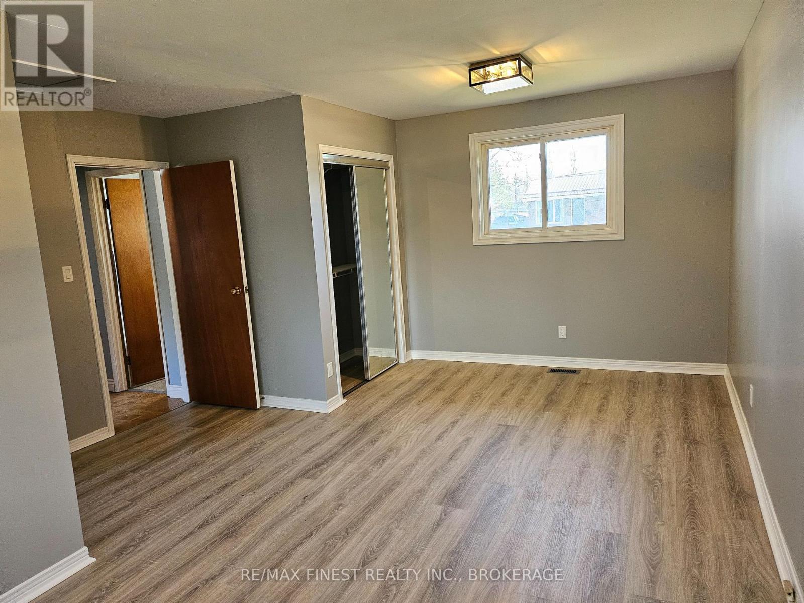 86 Chesterfield Drive, Loyalist, Ontario  K7N 1M2 - Photo 4 - X13021052