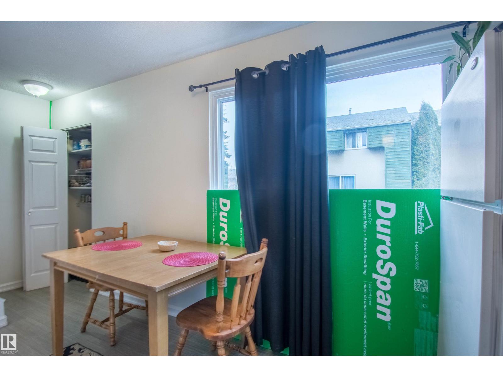 892 Abbottsfield Rd Nw Nw, Edmonton, Alberta  T5W 4R4 - Photo 9 - E4483063