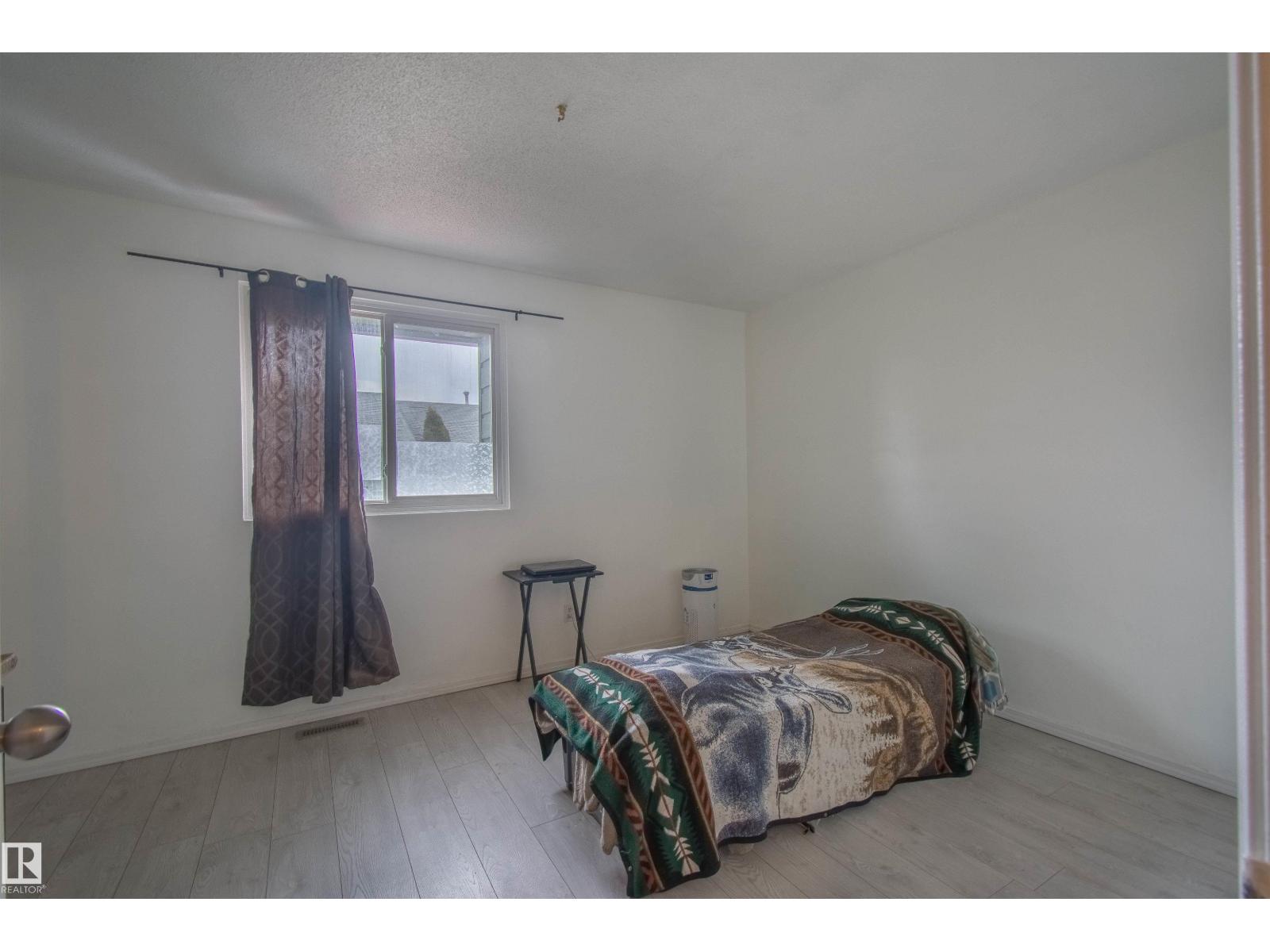 892 Abbottsfield Rd Nw Nw, Edmonton, Alberta  T5W 4R4 - Photo 13 - E4483063