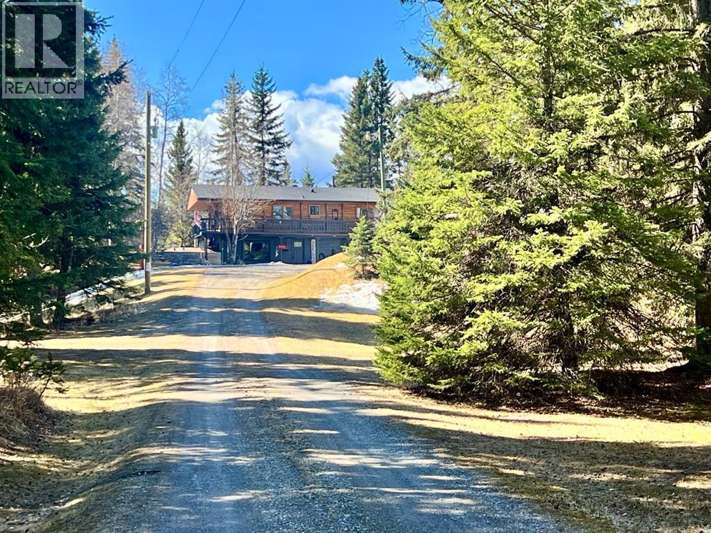 35 Ferrier Drive, Rural Clearwater County, Alberta  T4T 2A4 - Photo 1 - A2293431