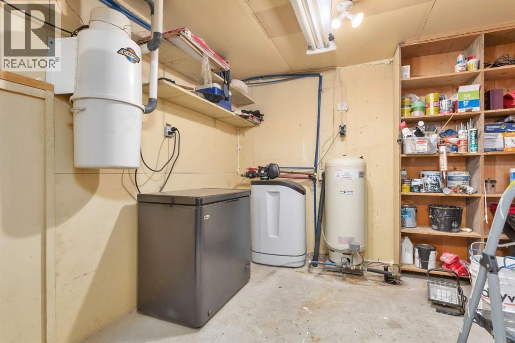 35 Ferrier Drive, Rural Clearwater County, Alberta  T4T 2A4 - Photo 34 - A2293431