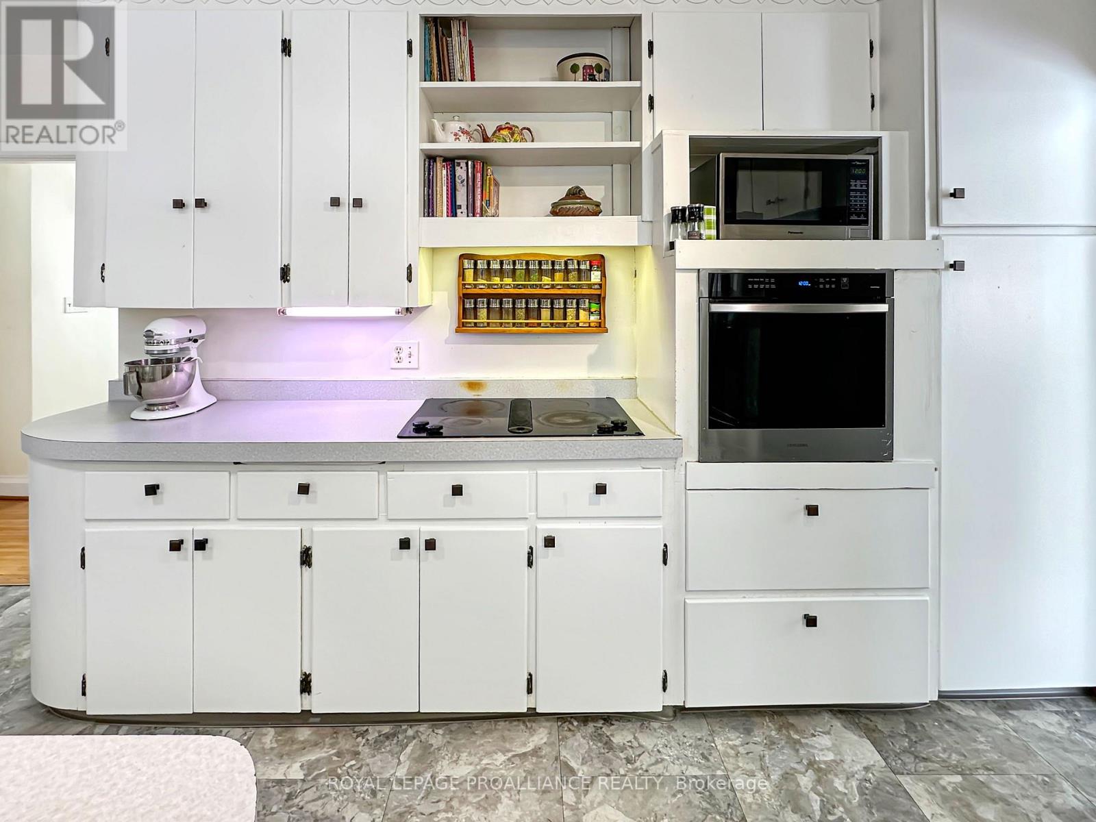 7 Eastwood Park Drive, Belleville, Ontario  K8N 1W3 - Photo 17 - X13021086