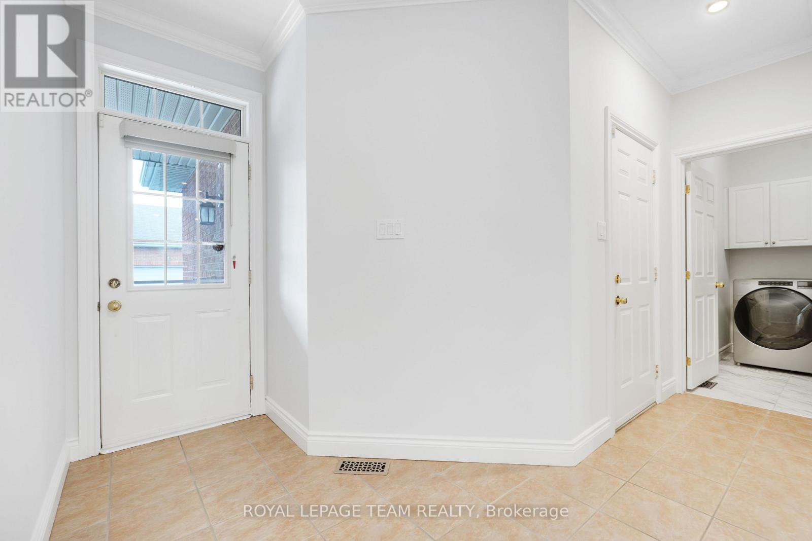 114 Bartlett Private, Ottawa, Ontario  K1V 2A8 - Photo 6 - X13021044