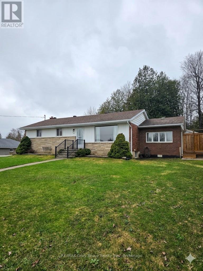 32 Garafraxa Street, Chatsworth, Ontario  N0H 1G0 - Photo 2 - X13018512
