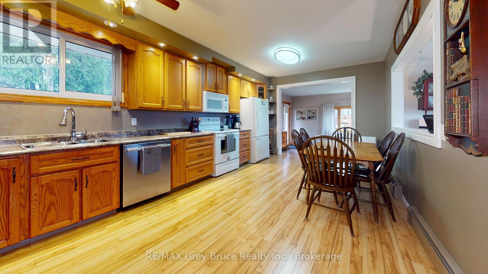 32 Garafraxa Street, Chatsworth, Ontario  N0H 1G0 - Photo 9 - X13018512