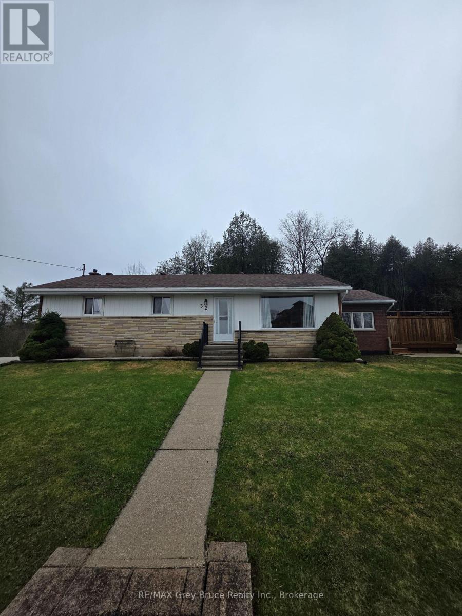 32 Garafraxa Street, Chatsworth, Ontario  N0H 1G0 - Photo 4 - X13018512