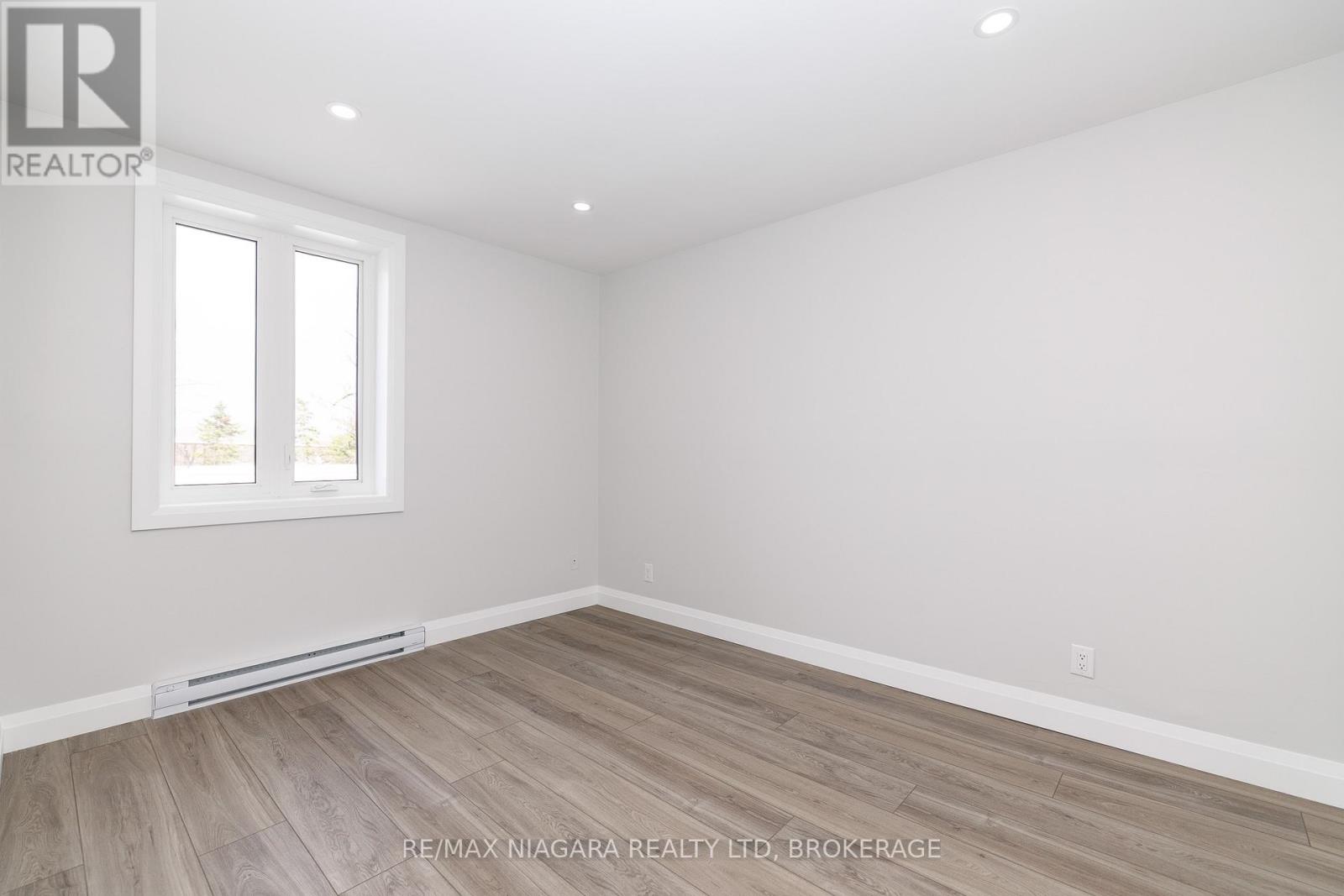 Unit 4 - 2 Lewis Street, Fort Erie, Ontario  L2A 2P7 - Photo 12 - X13021178