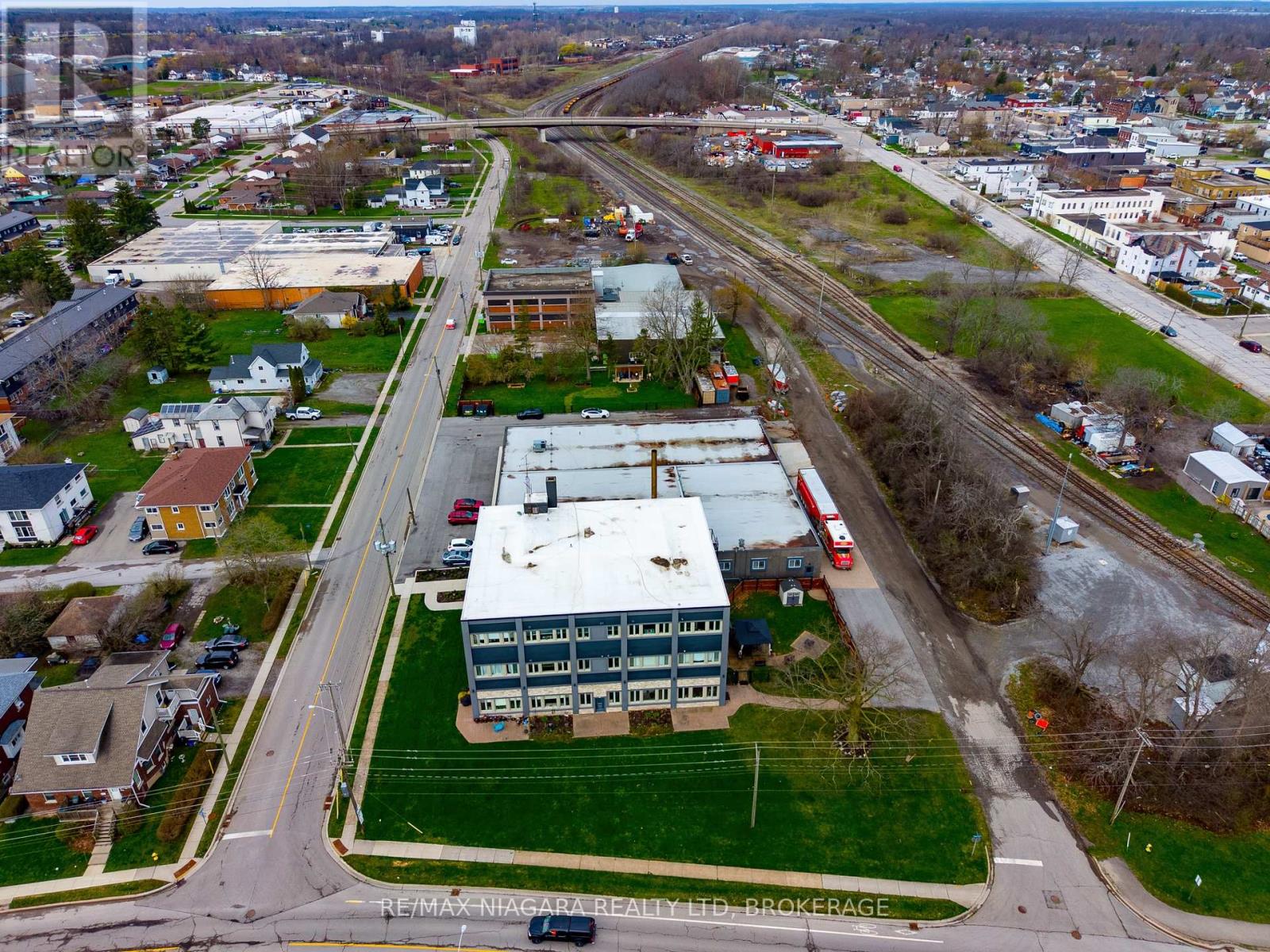 Unit #12 - 2 Lewis Street, Fort Erie, Ontario  L2A 2P7 - Photo 24 - X13021192