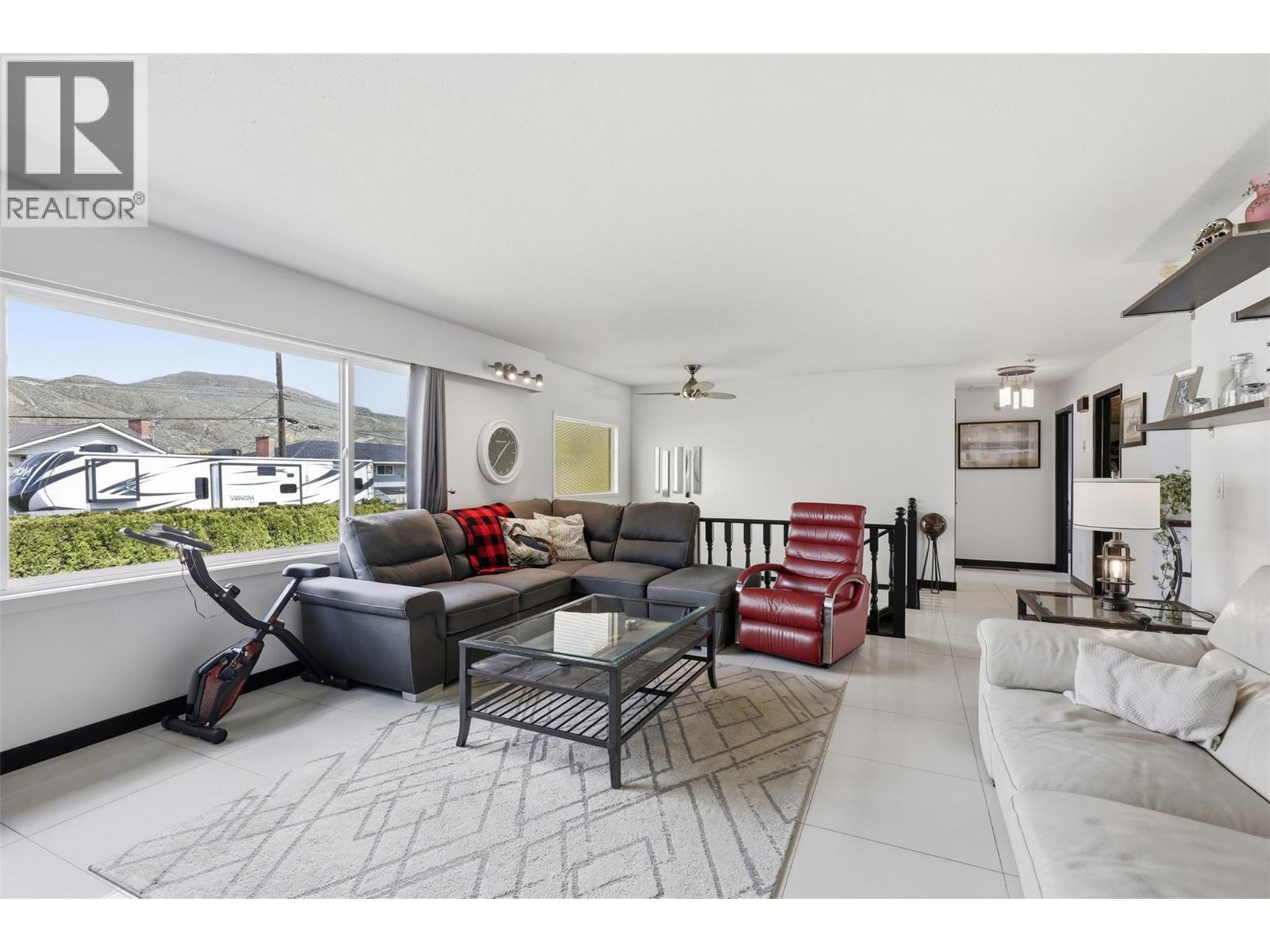 2165 Ponderosa Avenue, Kamloops, British Columbia  V2B 4V8 - Photo 10 - 10383696