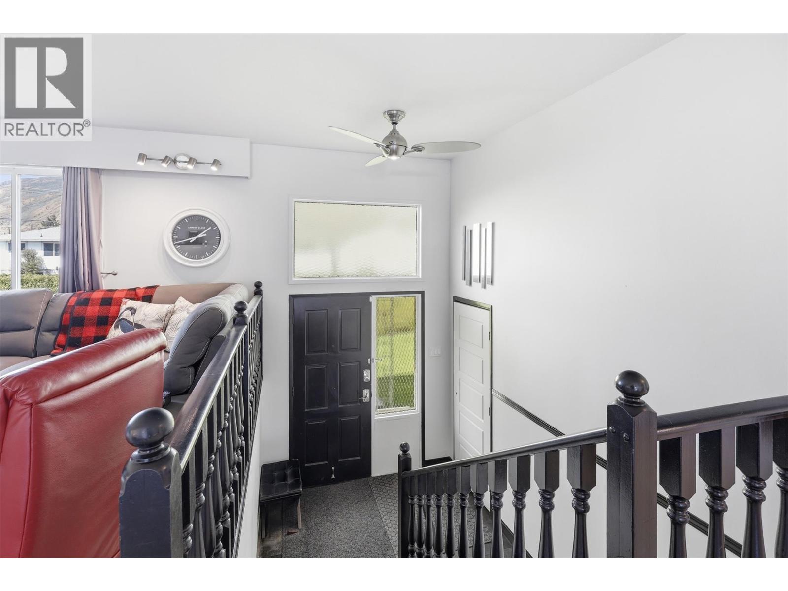 2165 Ponderosa Avenue, Kamloops, British Columbia  V2B 4V8 - Photo 7 - 10383696