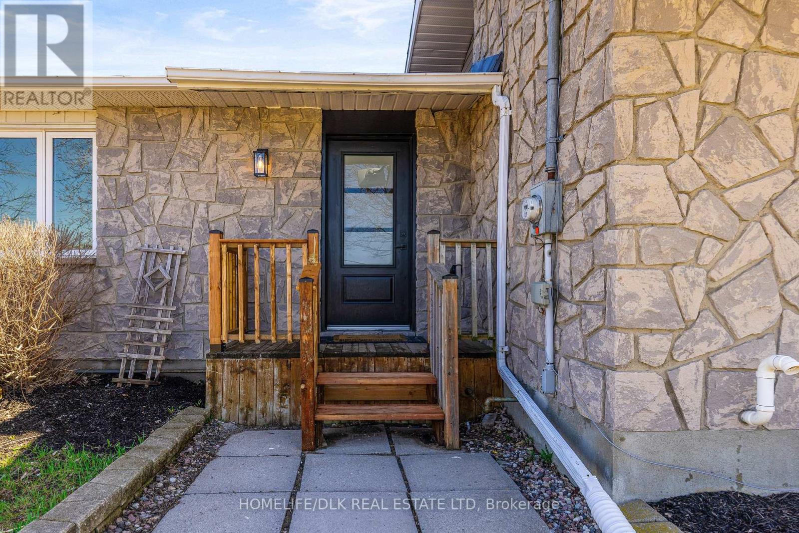 1709 County Rd 31 Road, North Dundas, Ontario  K0C 2K0 - Photo 4 - X13021084