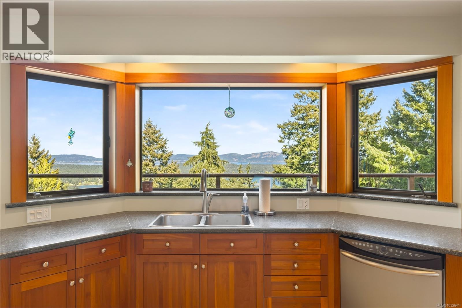 150 Liberty Hall Lane, Salt Spring, British Columbia  V8K 2H1 - Photo 41 - 1032641