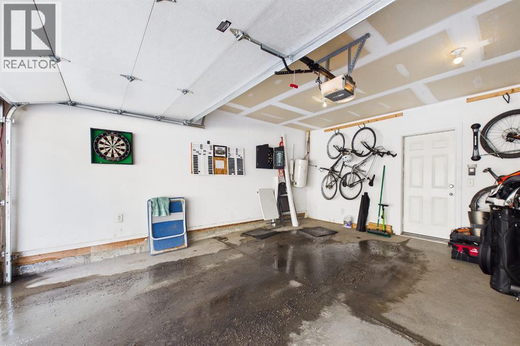 47 Toscana Gardens, Calgary, Alberta  T3L 3C2 - Photo 35 - A2303418