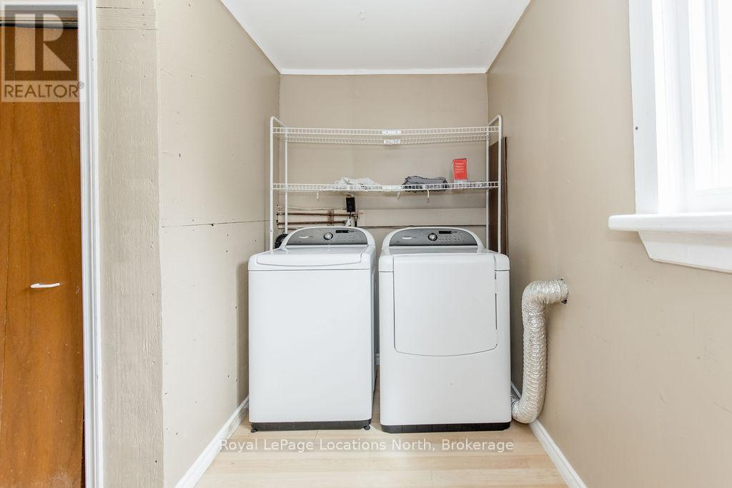 221 Spruce Street, Collingwood, Ontario  L9Y 3G9 - Photo 16 - S13021060