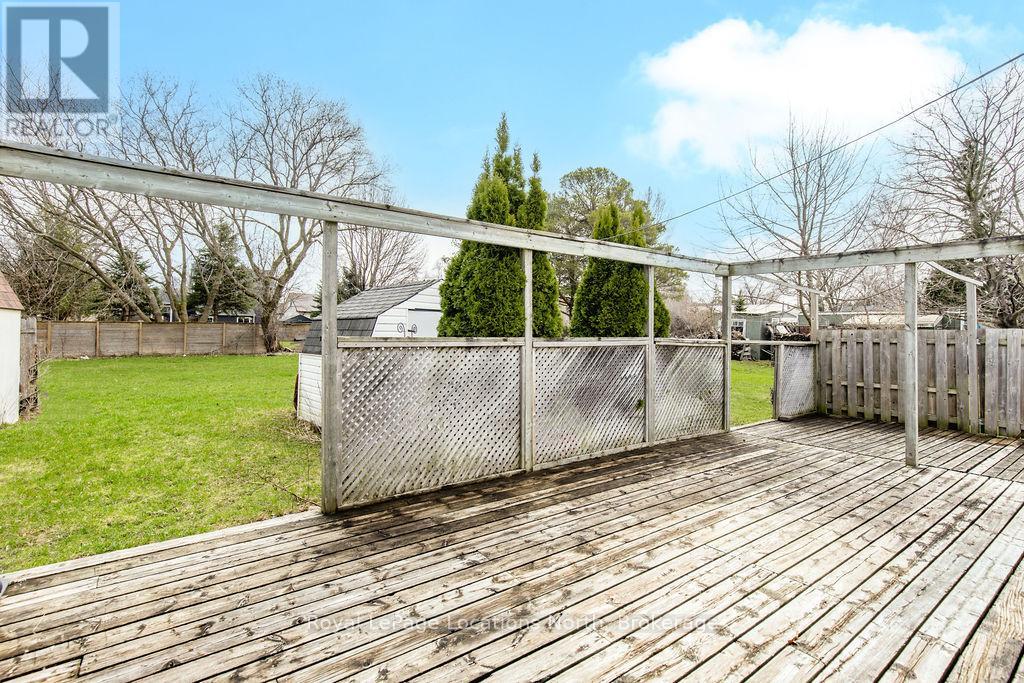 221 Spruce Street, Collingwood, Ontario  L9Y 3G9 - Photo 23 - S13021060