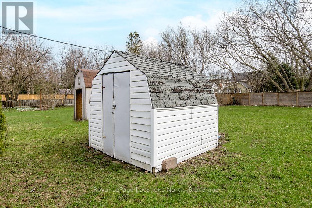 221 Spruce Street, Collingwood, Ontario  L9Y 3G9 - Photo 25 - S13021060