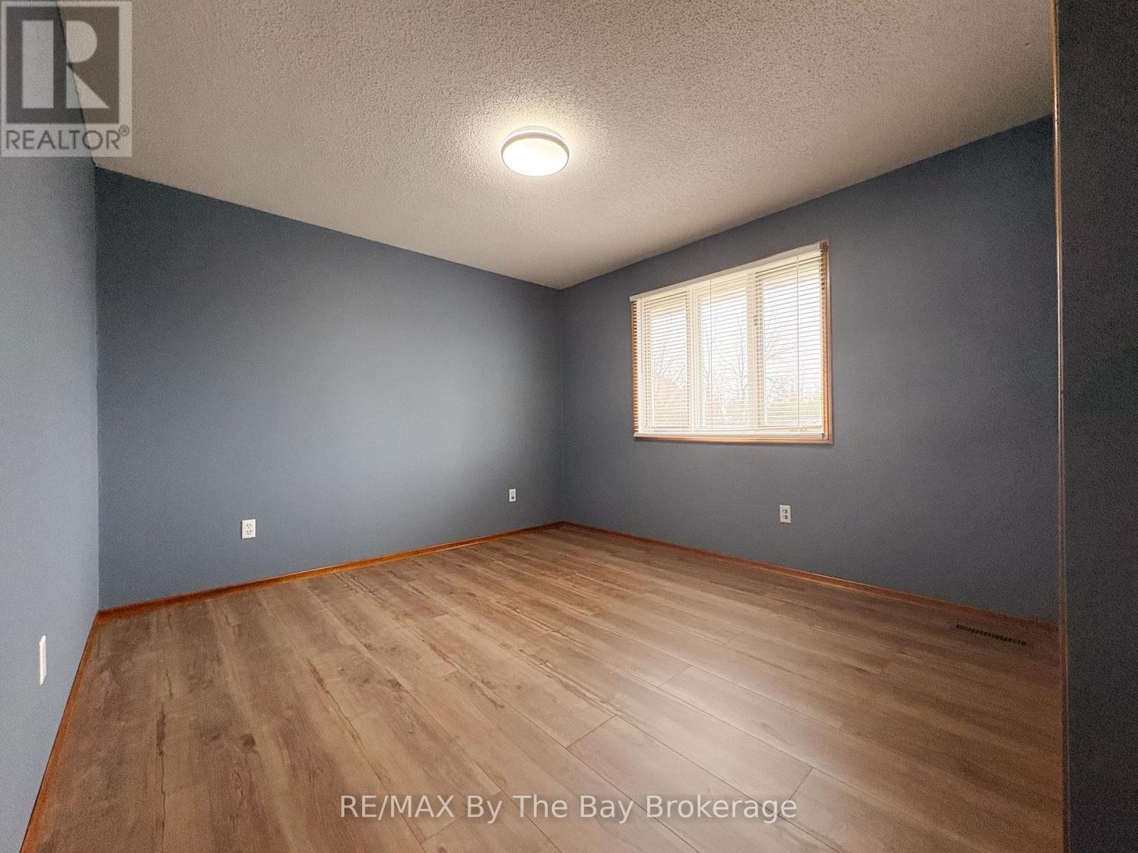 213 Sunnidale Street, Clearview (Stayner), Ontario  L0M 1S0 - Photo 16 - S13021158