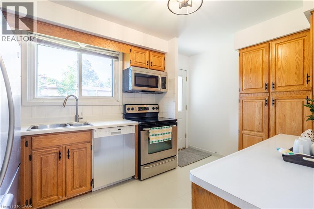 9 Dianne Court, Hamilton, Ontario  L8T 2T6 - Photo 13 - 40822529