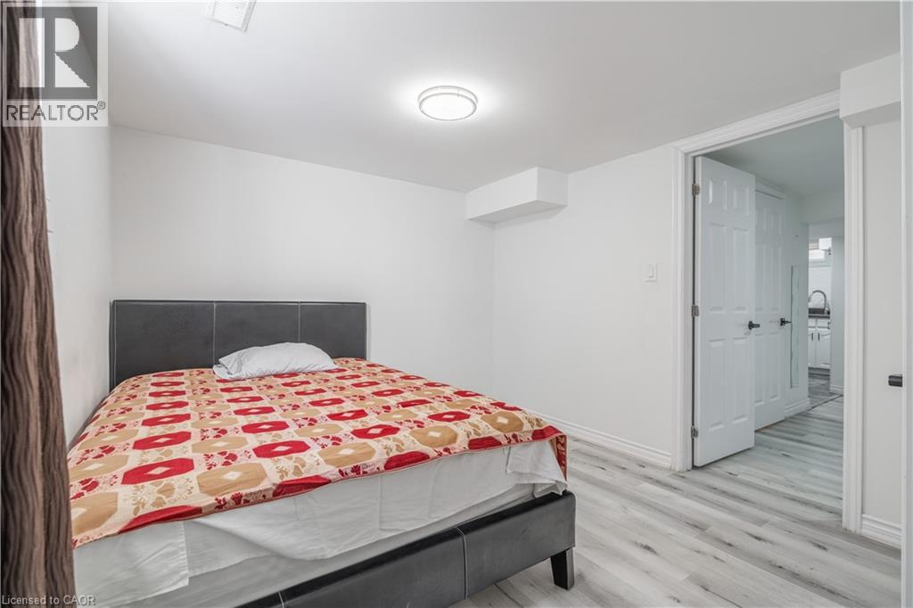 404 Stone Church Road E Unit# Lower, Hamilton, Ontario  L9B 2A1 - Photo 11 - 40822093