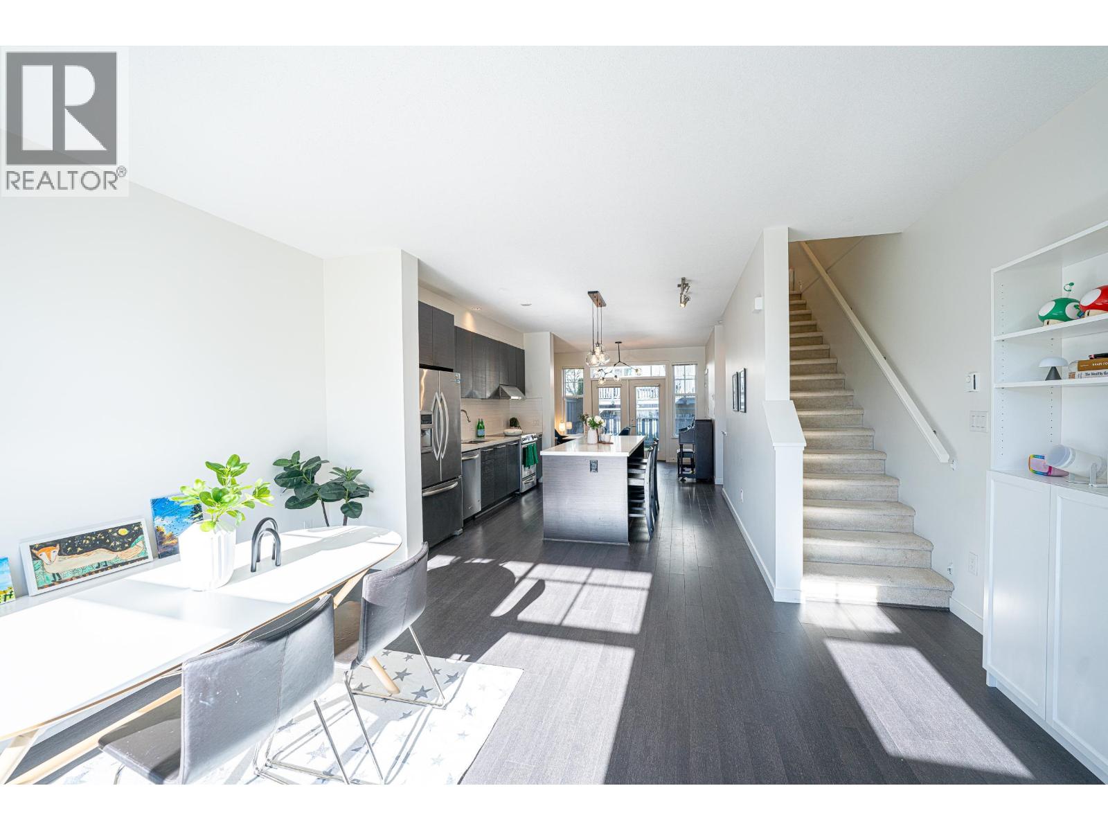 16 3461 Princeton Avenue, Coquitlam, British Columbia  V3E 0M2 - Photo 16 - R3113303