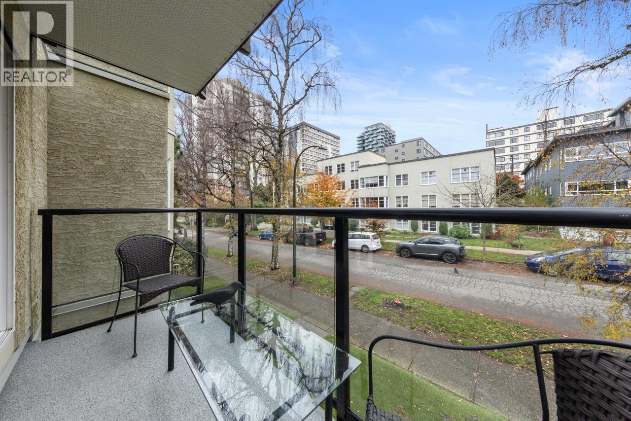 201 1554 Burnaby Street, Vancouver, British Columbia  V6G 1W9 - Photo 17 - R3113335