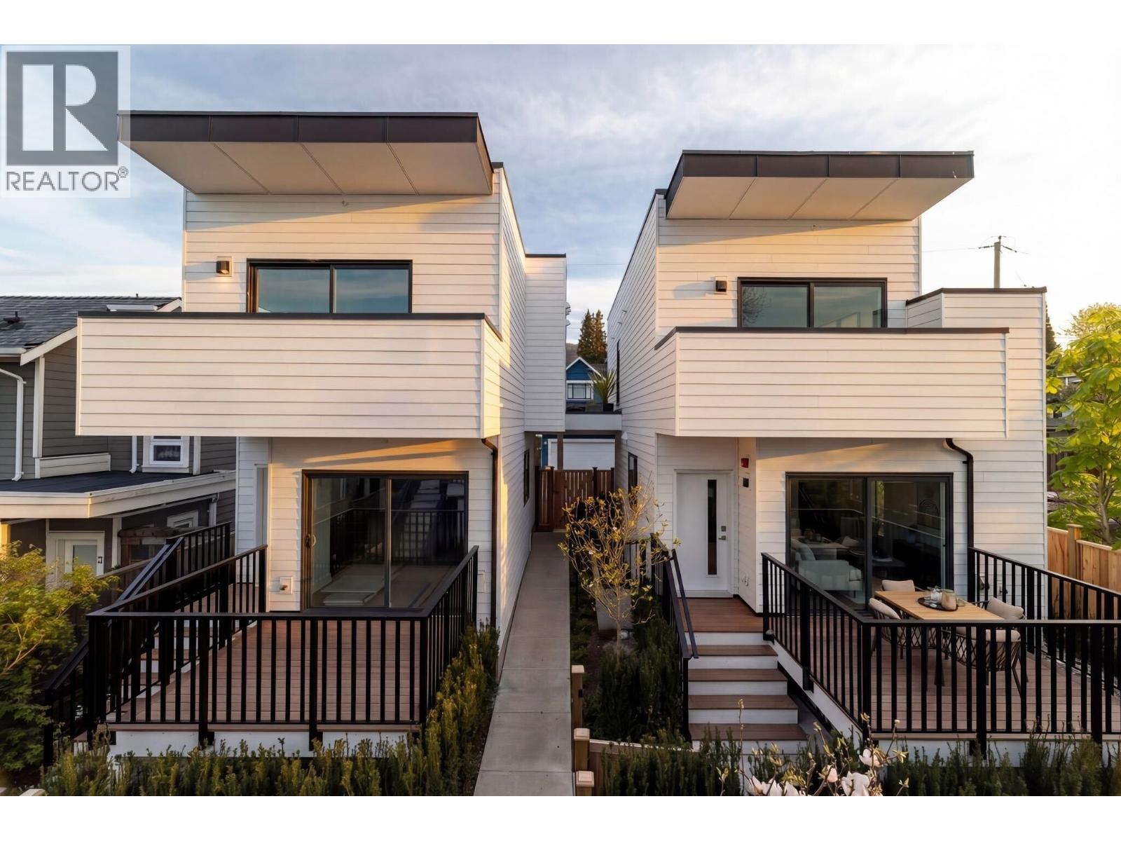 1 328 W 14TH STREET, North Vancouver, British Columbia