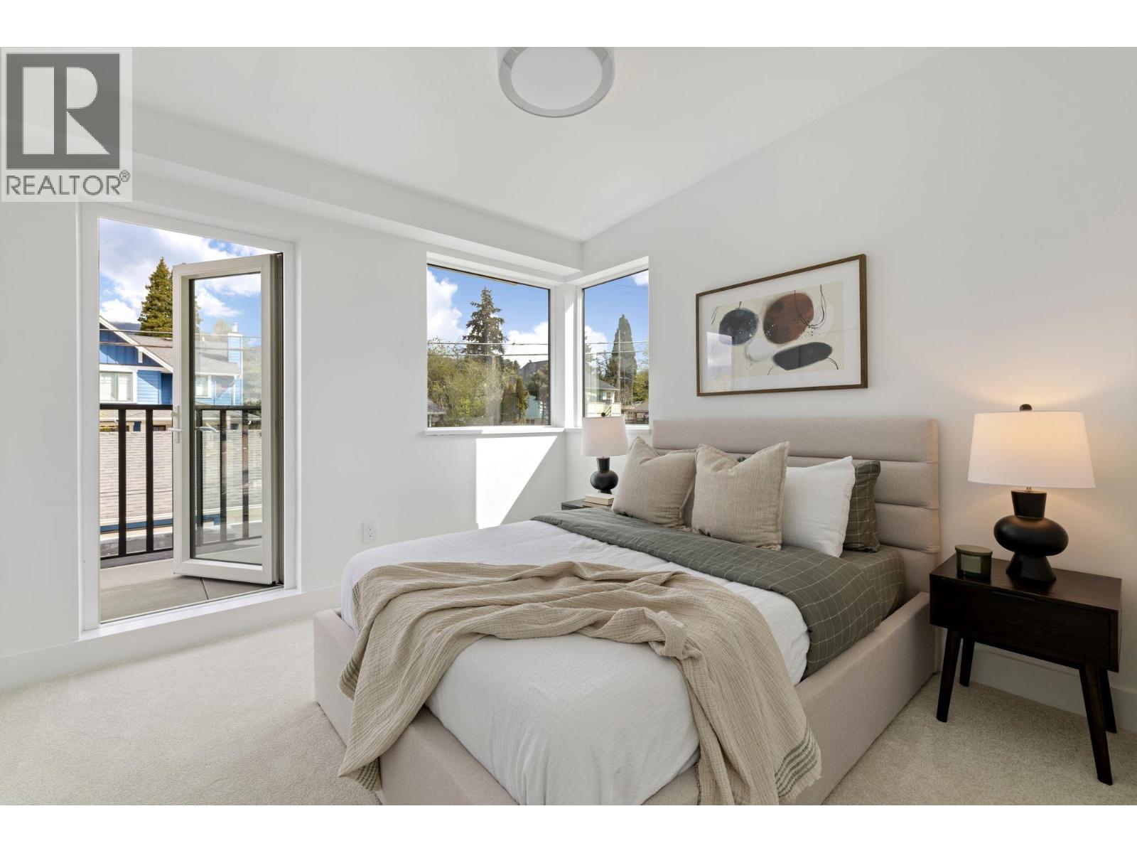 1 328 W 14th Street, North Vancouver, British Columbia  V7M 1P6 - Photo 12 - R3113357