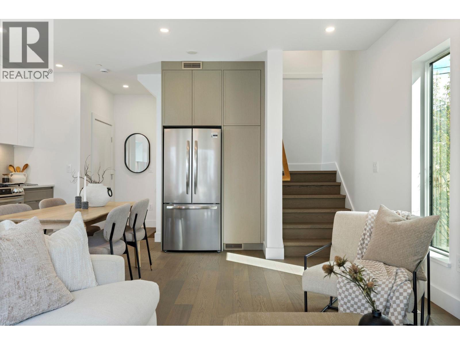 1 328 W 14th Street, North Vancouver, British Columbia  V7M 1P6 - Photo 7 - R3113357