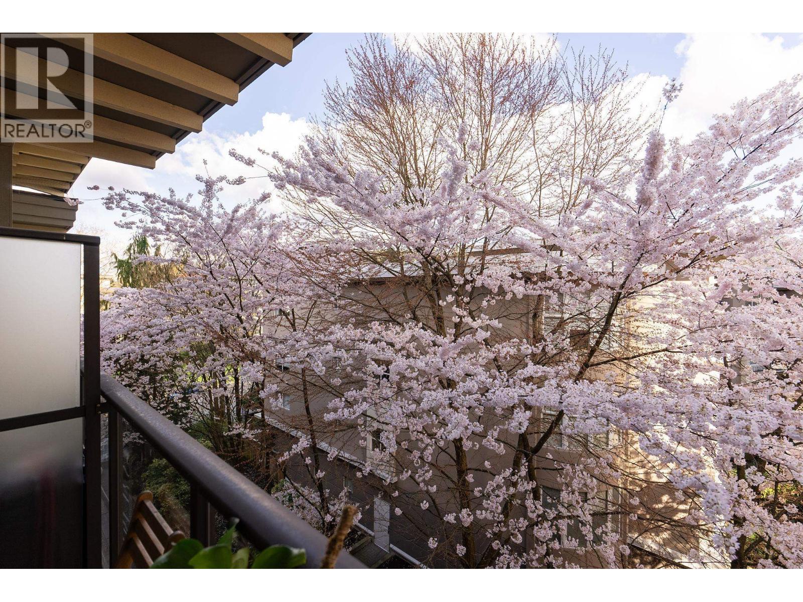 403 2957 Glen Drive, Coquitlam, British Columbia  V3B 0B5 - Photo 16 - R3113364