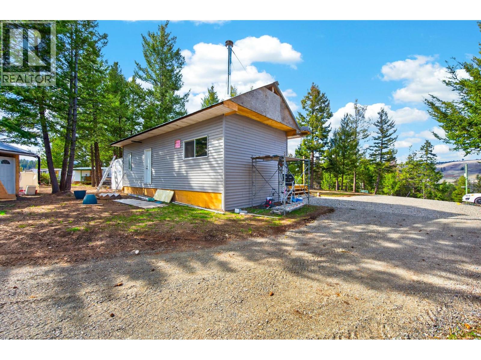 597 Wild Rose Drive, Merritt, British Columbia  V1K 1B8 - Photo 3 - 10376563