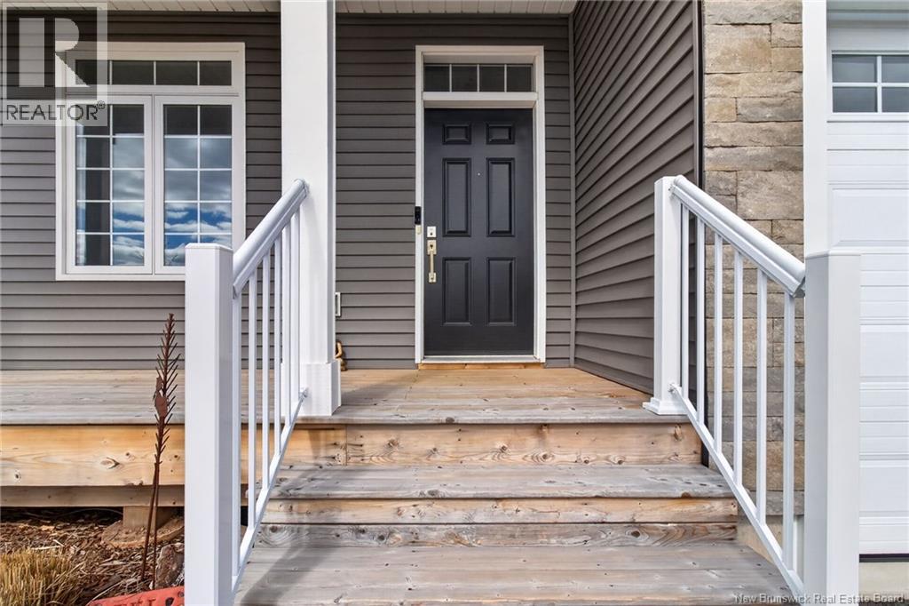 55 Eaglewood Drive, Moncton, New Brunswick  E1H 0H1 - Photo 2 - NB137258