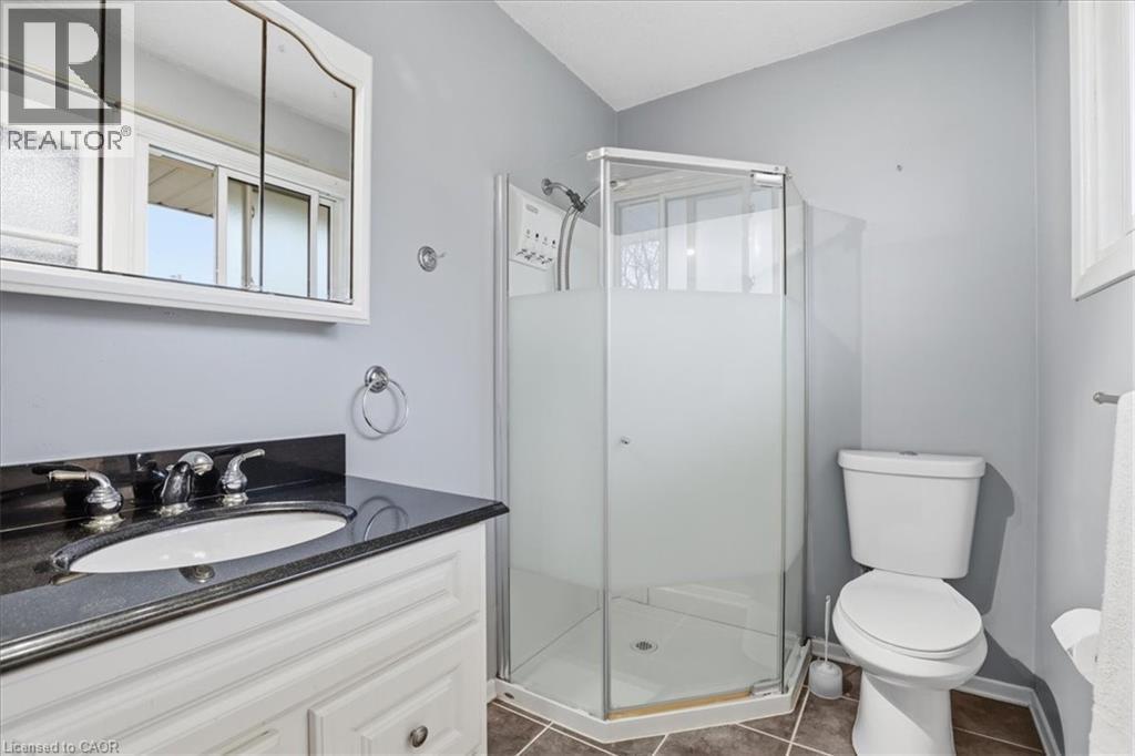 94 Colebrook Court, Kitchener, Ontario  N2E 1Y8 - Photo 17 - 40820627