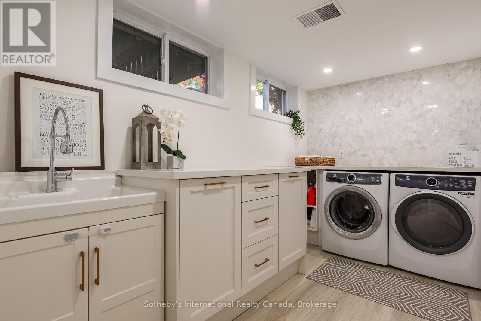 71 North Forster Park Drive, Oakville, Ontario  L6K 1Z4 - Photo 26 - W13021096