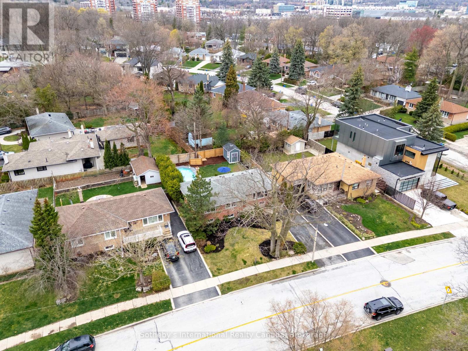 71 North Forster Park Drive, Oakville, Ontario  L6K 1Z4 - Photo 37 - W13021096