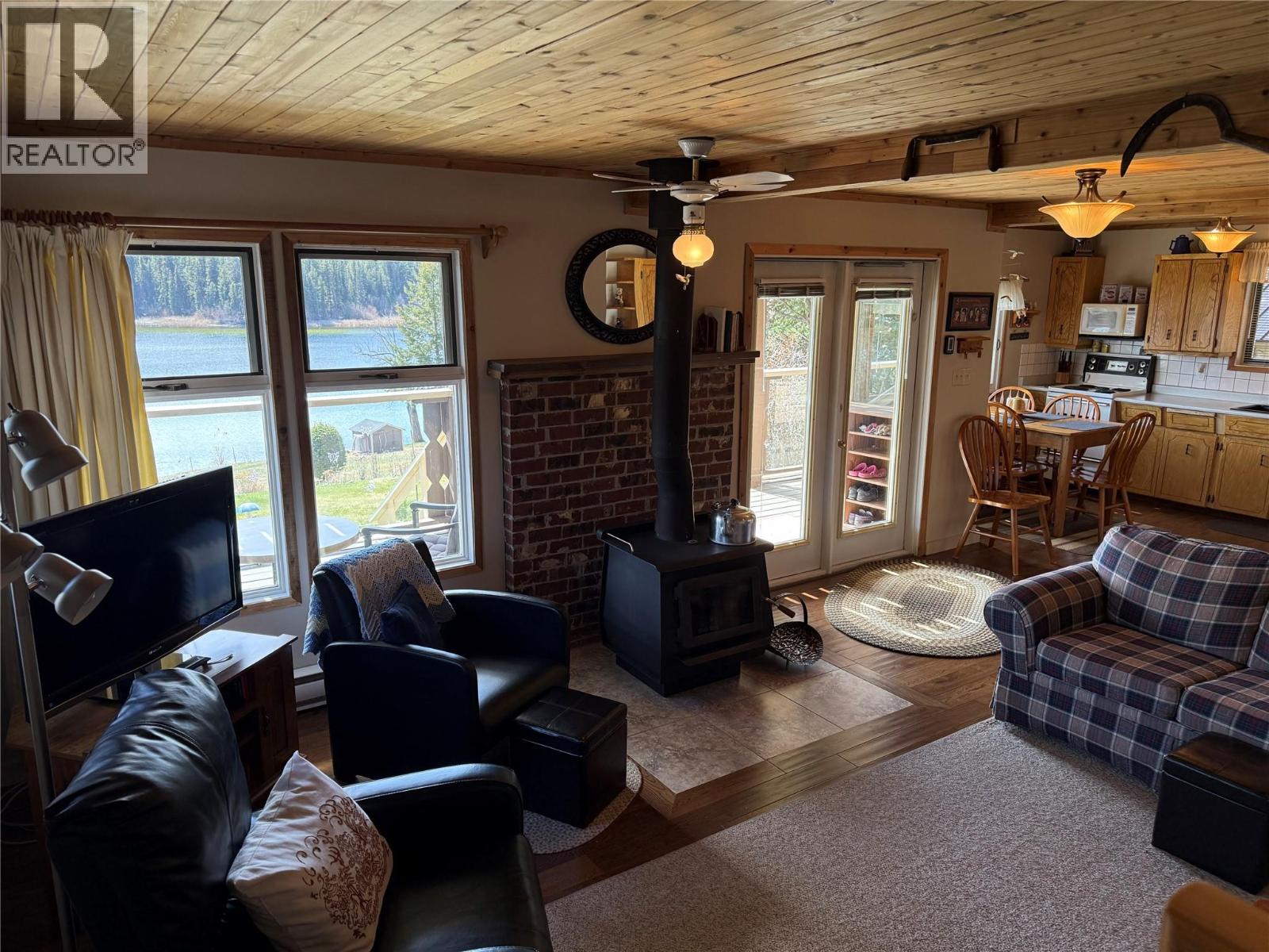 5008 Lauder Road, Merritt, British Columbia  V1K 1B8 - Photo 15 - 10383486