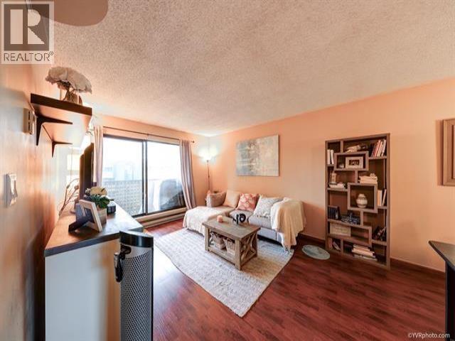 322 8700 ACKROYD ROAD, Richmond, British Columbia