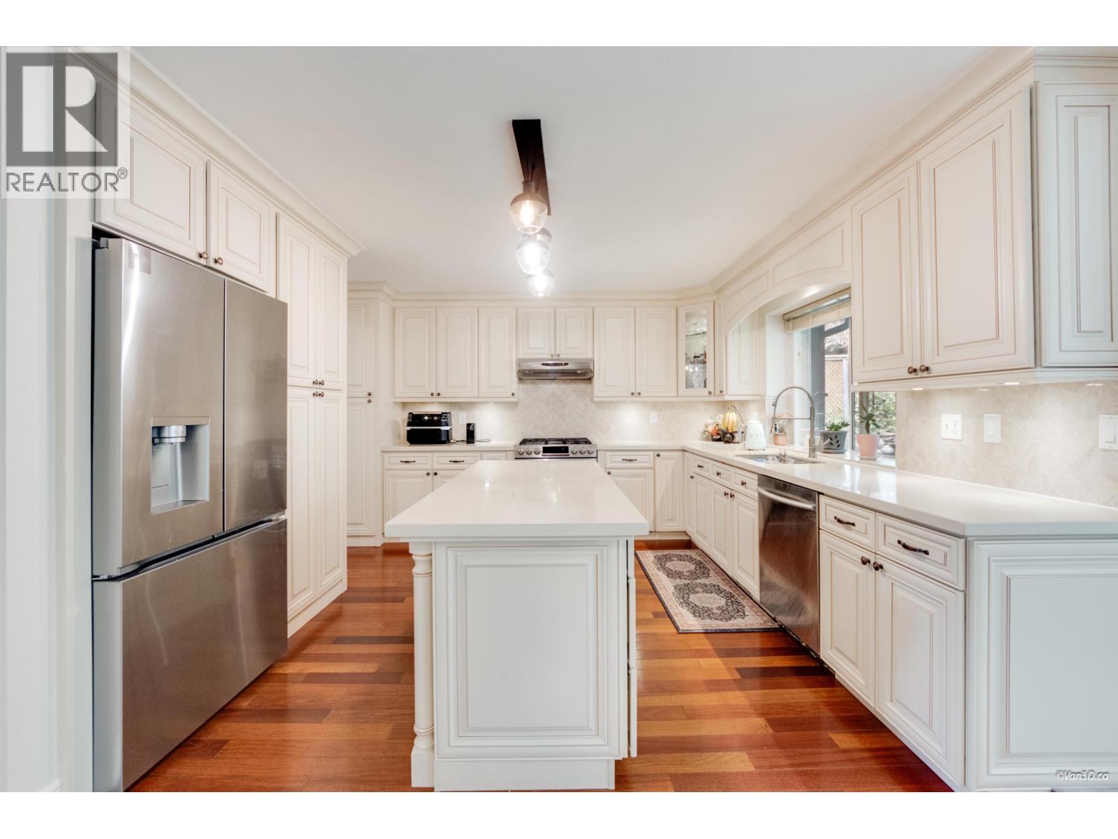 128 Parkside Drive, Port Moody, British Columbia  V3H 4X5 - Photo 10 - R3113307