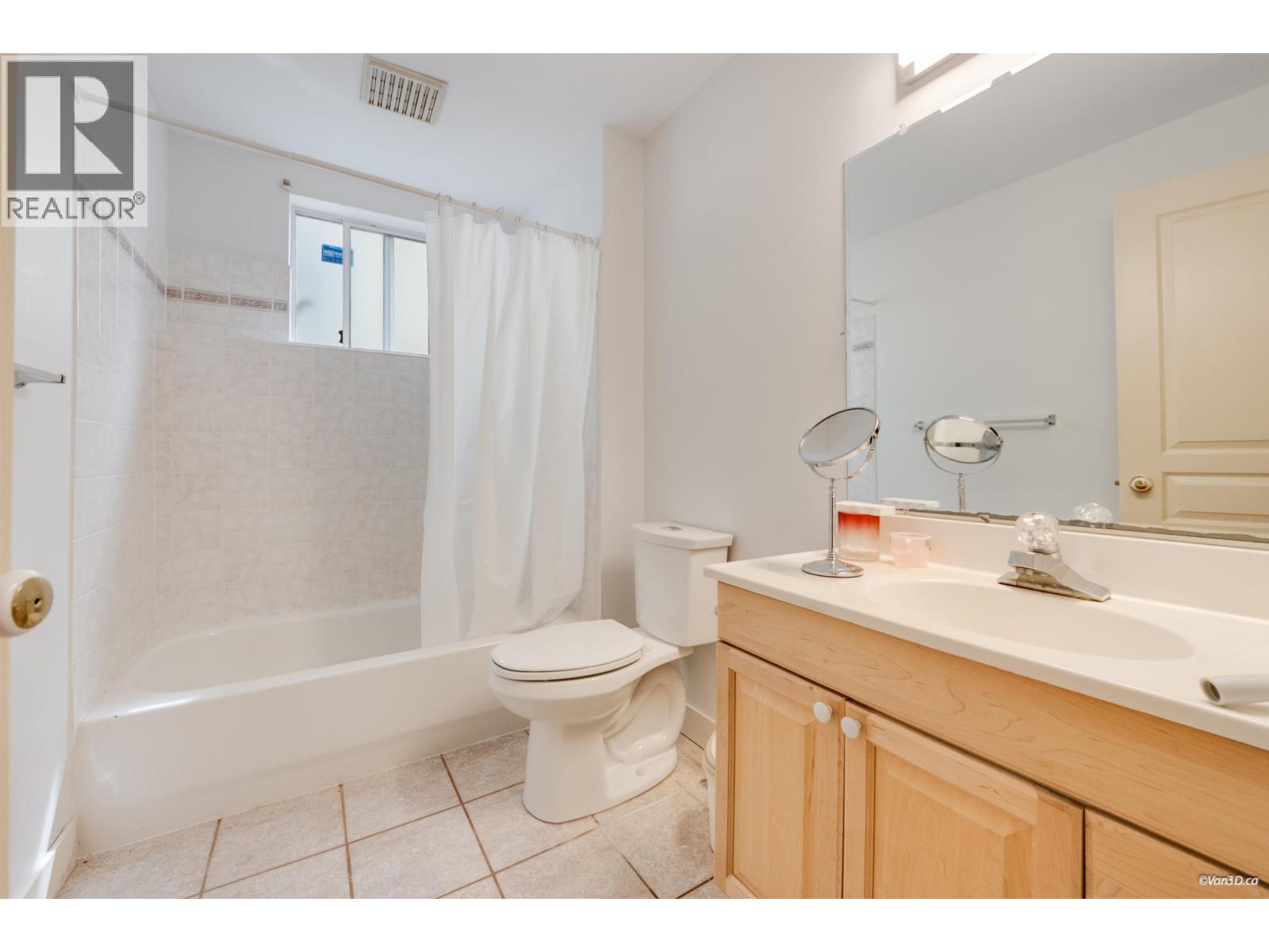 128 Parkside Drive, Port Moody, British Columbia  V3H 4X5 - Photo 36 - R3113307