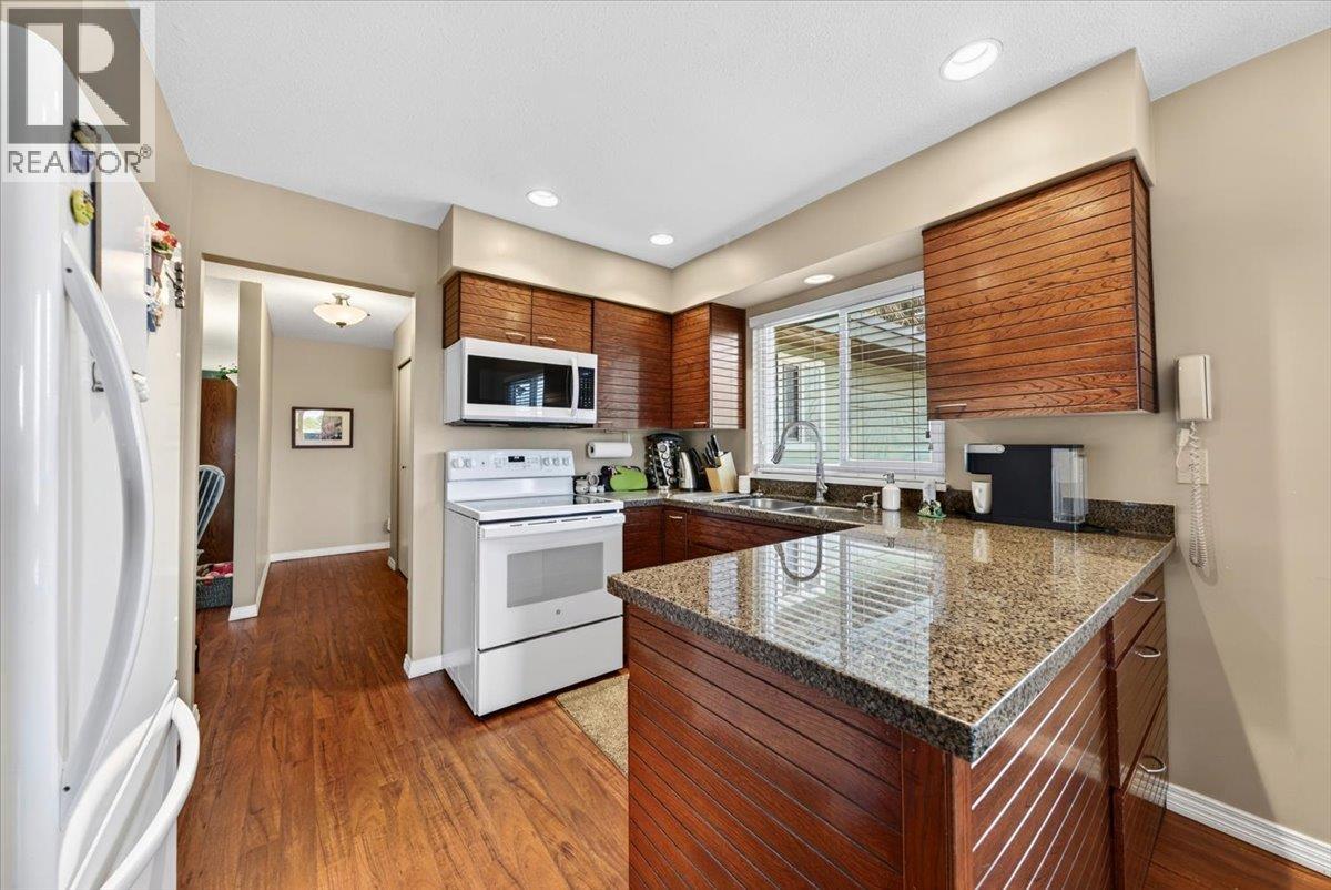 12377 Dawson Place, Maple Ridge, British Columbia  V4R 2L6 - Photo 12 - R3113328