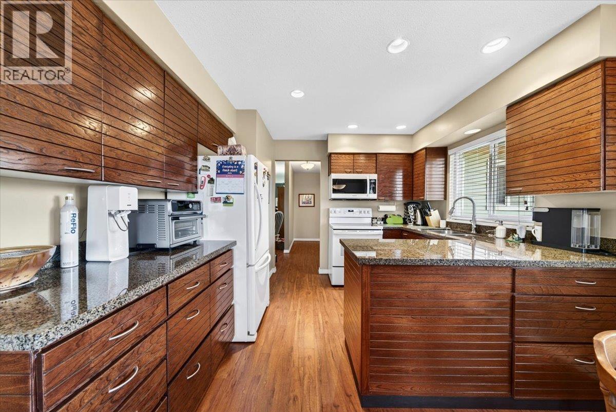 12377 Dawson Place, Maple Ridge, British Columbia  V4R 2L6 - Photo 13 - R3113328