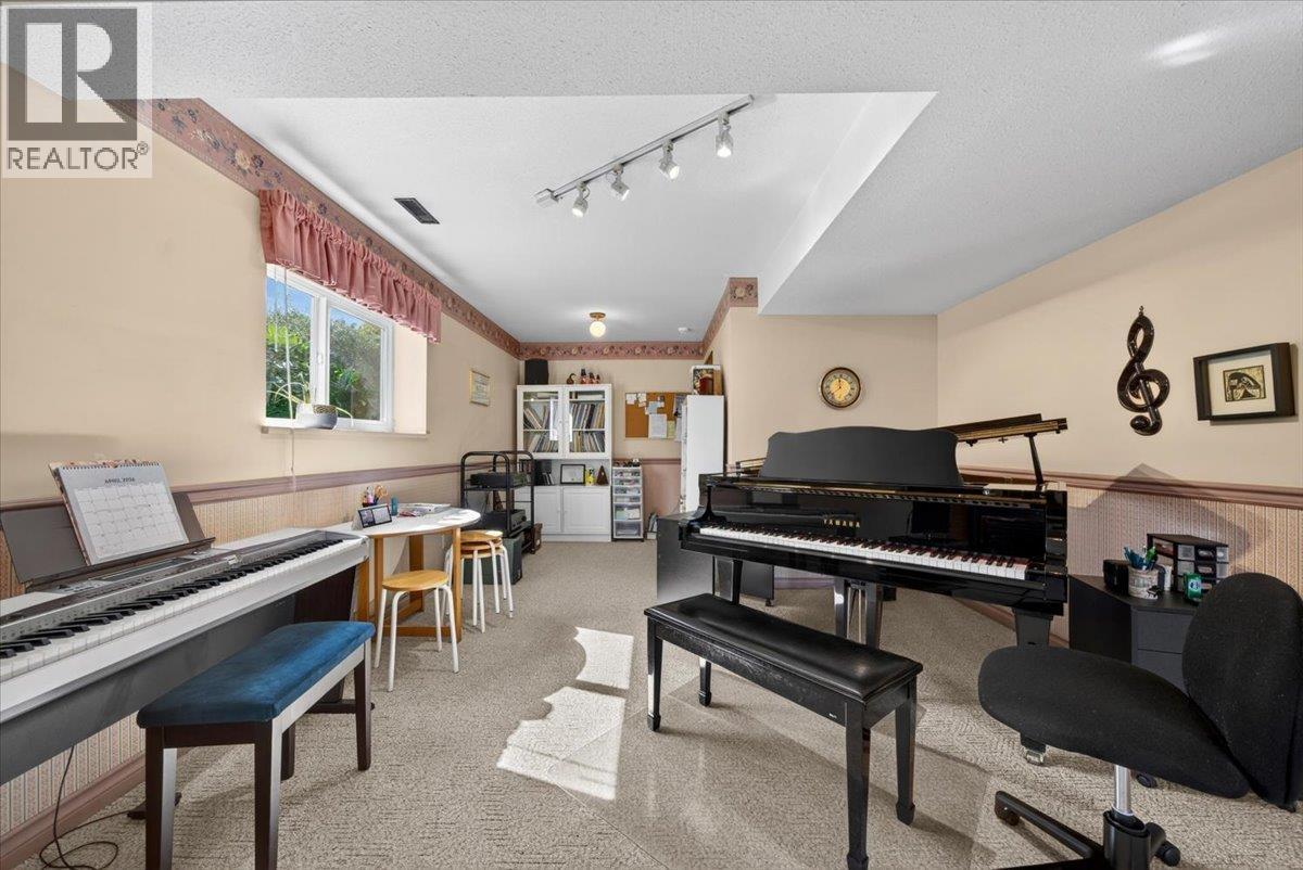 12377 Dawson Place, Maple Ridge, British Columbia  V4R 2L6 - Photo 29 - R3113328